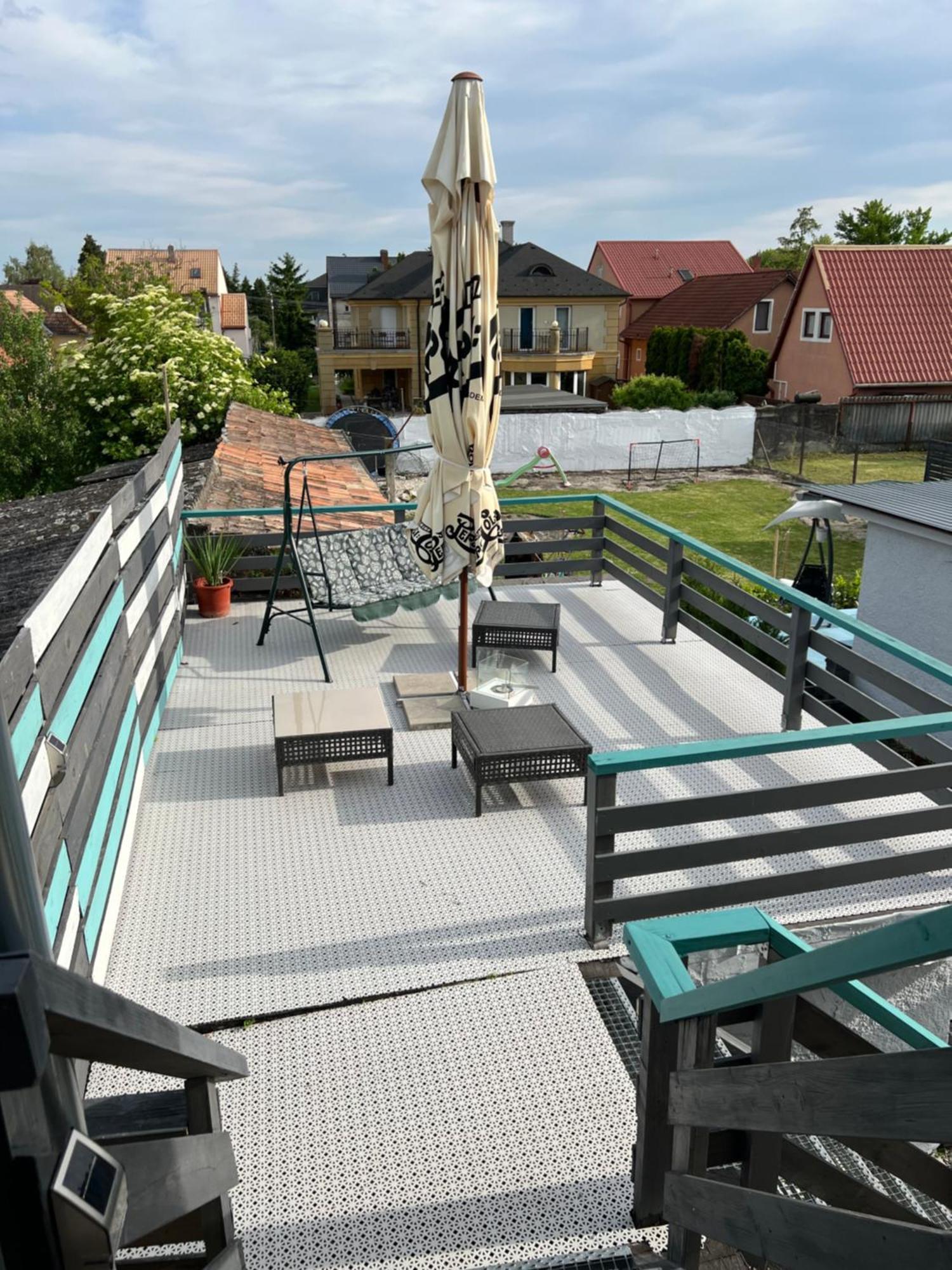 Szarkafeszek Hotel Keszthely Exterior photo
